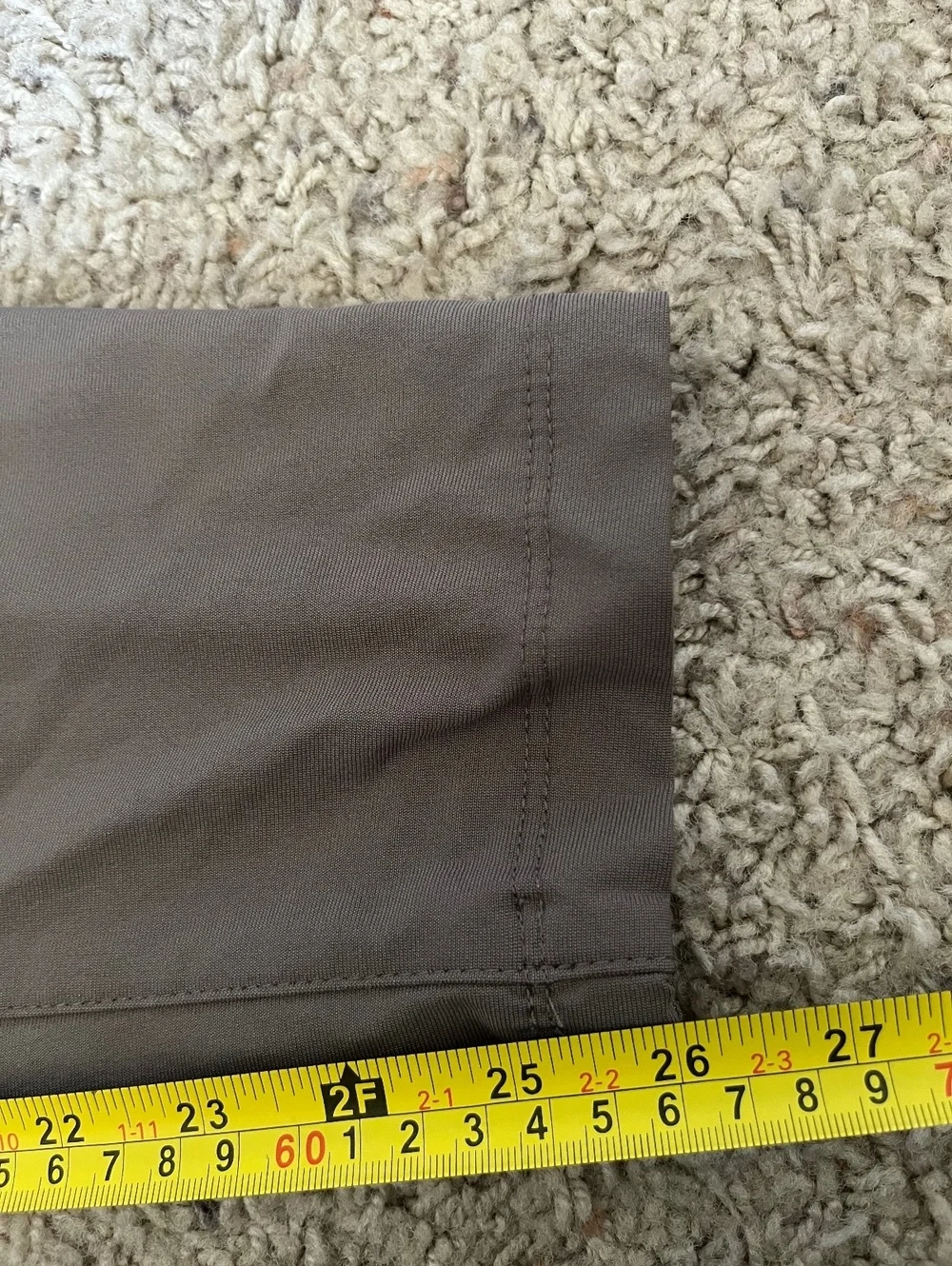 Cuts Brown Jogger Pants Size Small